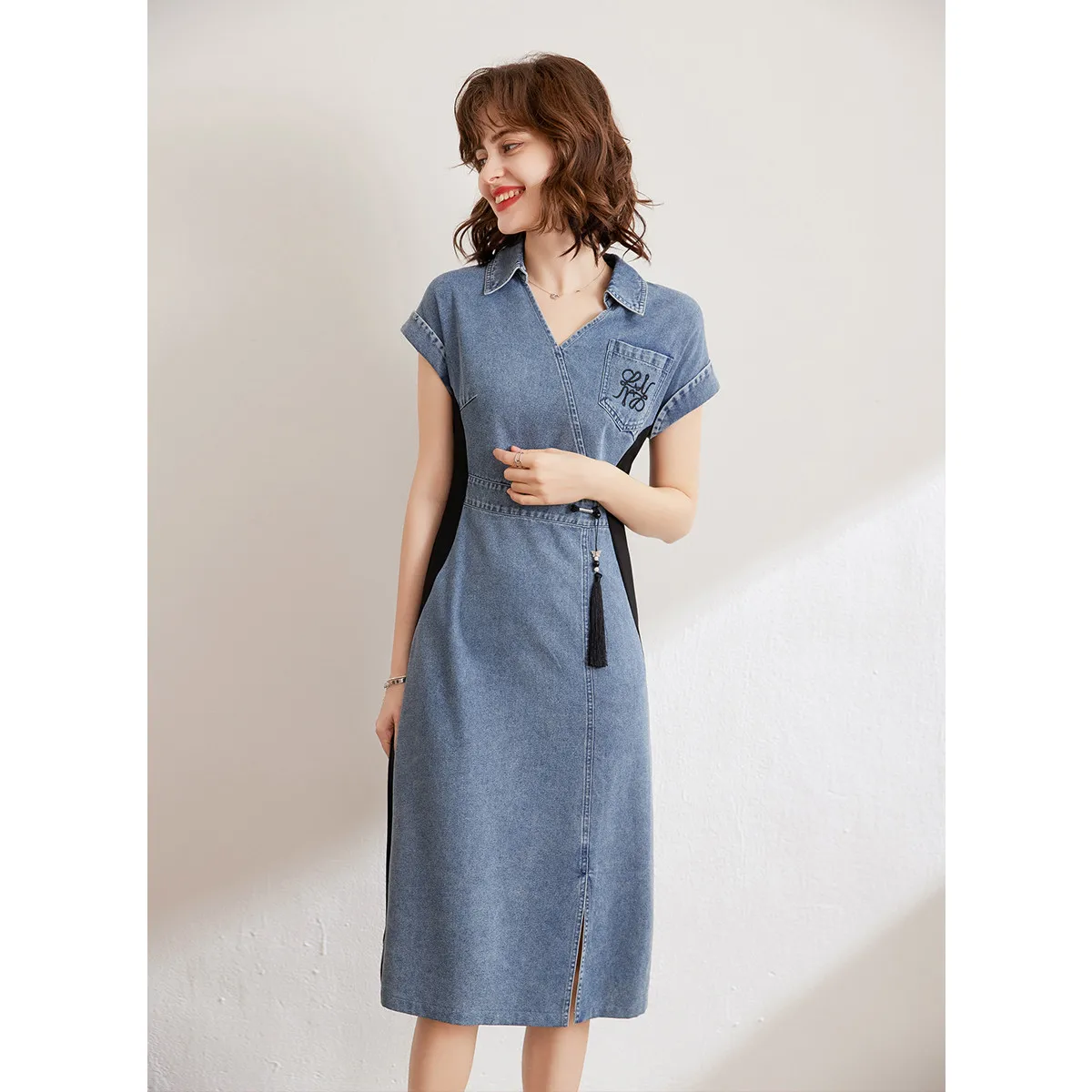 LOUIS YAO Denim Dress V Neck Short Sleeve Dress 2024 Summer Slim Fit Embroidery Fashion Long Dress