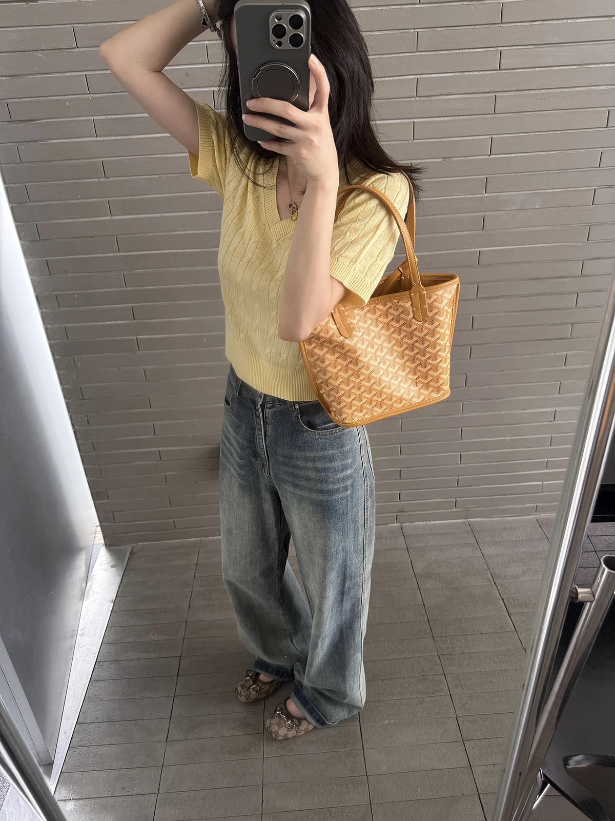 

MOMENTHOME Casual Versatile Silk V-ne Twisted Knit Breathable ort Sve Top for Women Summer T-irt Comfortable Fit