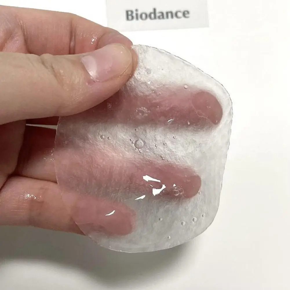 كريم Biodance Collagen Lifts Firms يغذي عميقًا من الكولاجين المرطب أقراص قطنية 60 قرصًا منتجًا كوريًا