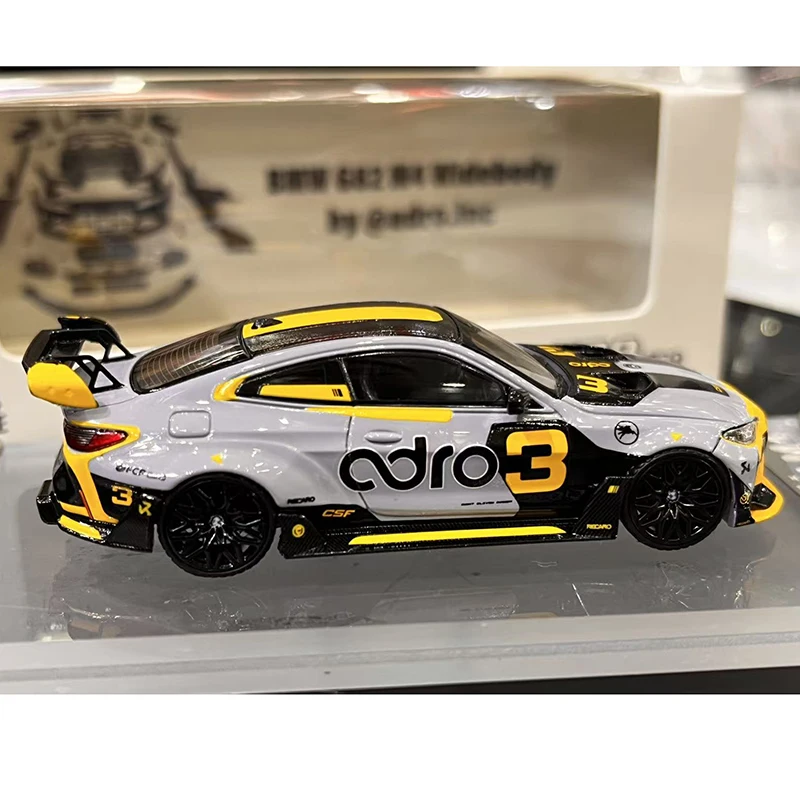 APA XPO Foshan Show Limited Edition 1:64 SW BMW M4 (G82) Diecast
