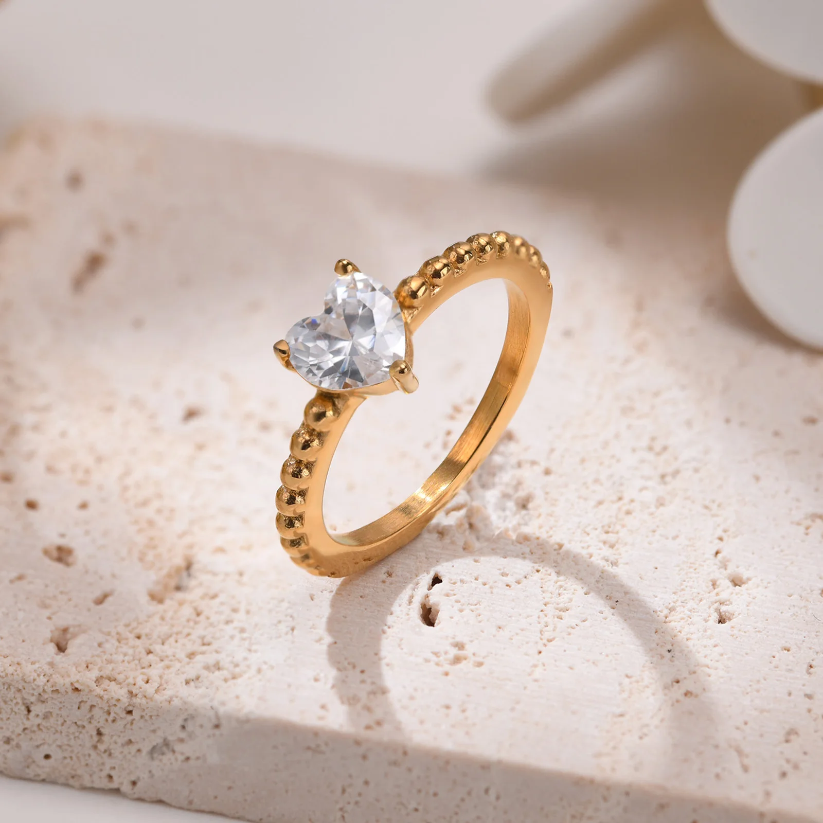 VNOX Romantic Heart Love CZ Stone Rings for Women,Stainless Steel Finger Ring, Love Promise Engagement Anniversary Gifts Jewelry