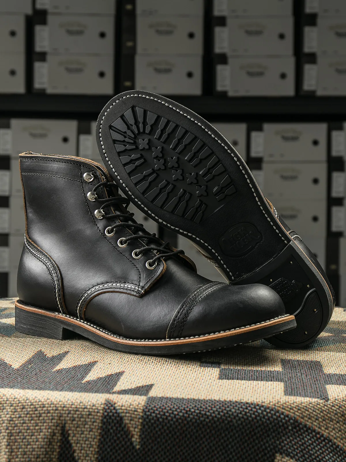 Ticktock Black/8086 GOOD YEAR Wine Black Tea Heart Skin American vintage Workwear Boots Motorcycle Paratrooper