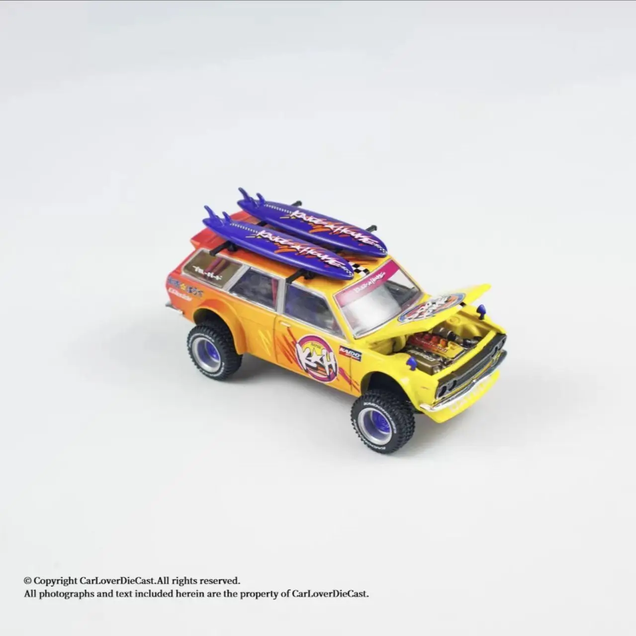 Kaido House + MINIGT1:64 Datsun 510 Wagon Simulation Alloy Car Model