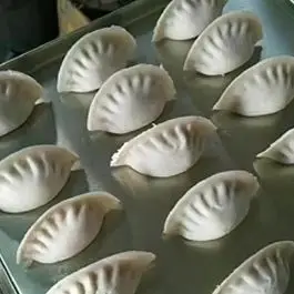 Automatic Dumpling Forming Machine Commercial Momo Dumpling Maker Empanada Skin Dumpling Samosa Wrapper