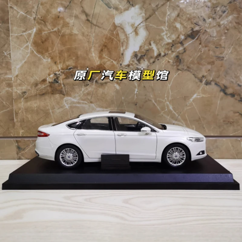 Original Diecast Alloy 1/18 Changan FORD MONDEO Car Model Adult Classic Collection Static Display Boy Toys