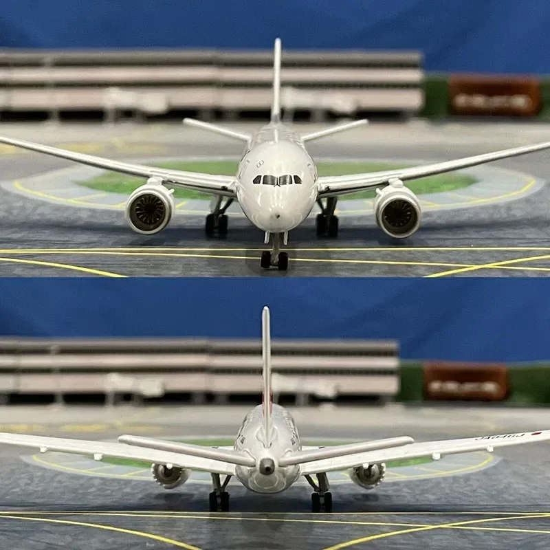 Diecast 1:400 Scale Japan Airlines B787-8 Original Finished Alloy Airplane Model Simulation Static Collectible Toy Gift