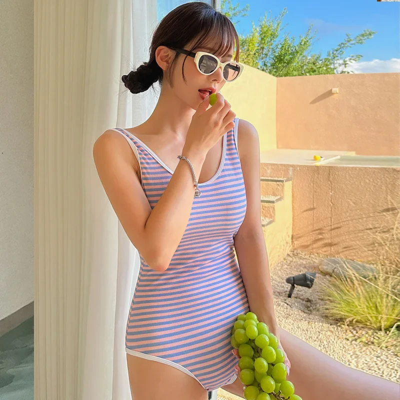 

Korea Style Sport Swimwear Female Summer One Piece Swimsuit Women Monokini Biquinis Bathing Suit Bodysuit Stripe 2024 Beach Wear