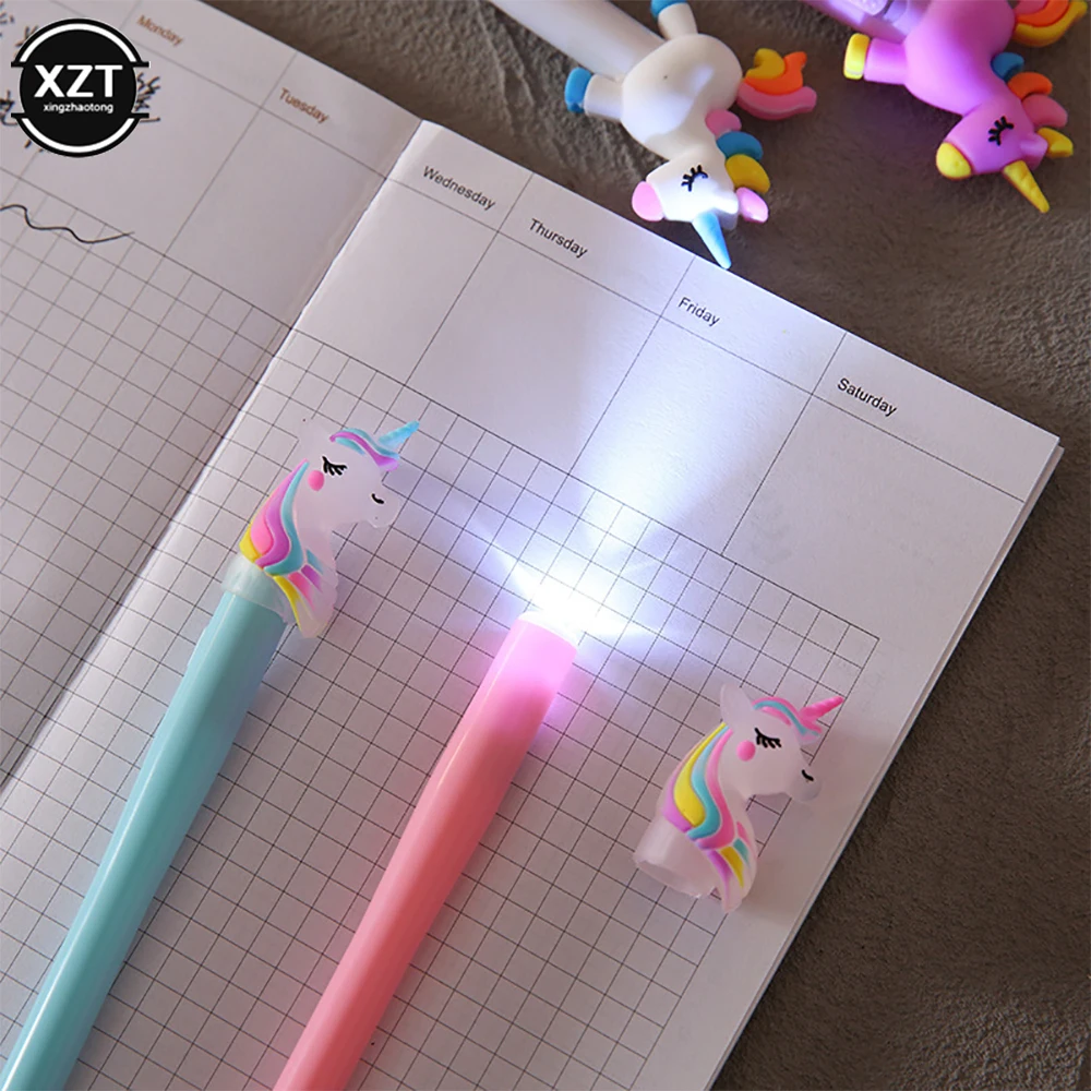 4 pezzi penna gel penna unicorno con luce LED Kawai ragazza carina penna a inchiostro gel penna luminosa cancelleria scolastica cancelleria per bambini