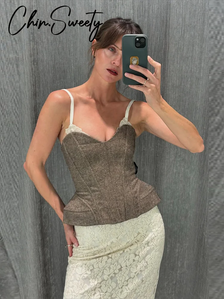 

Сексуальный кружевной лоскутный женский топ на бретельках, элегантный женский укороченный топ без рукавов с открытой спиной, 2026, весна-лето, модный женский жилет, новый