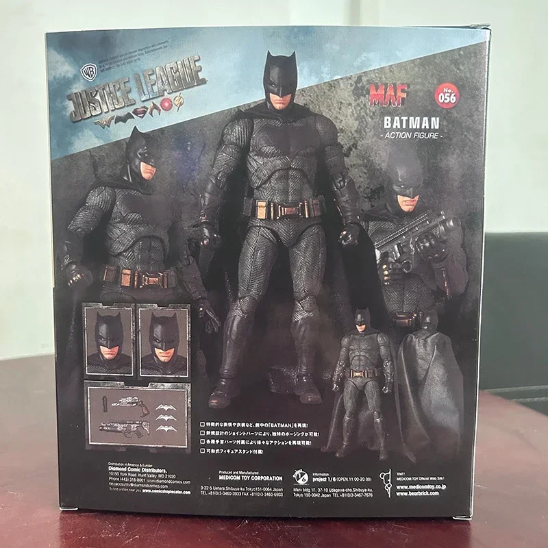 In Stock NECA Justice League Bruce Wayne Anime Action Figure Mafex 056 Model Joint Movable Doll Toys Present for Friends Gifts