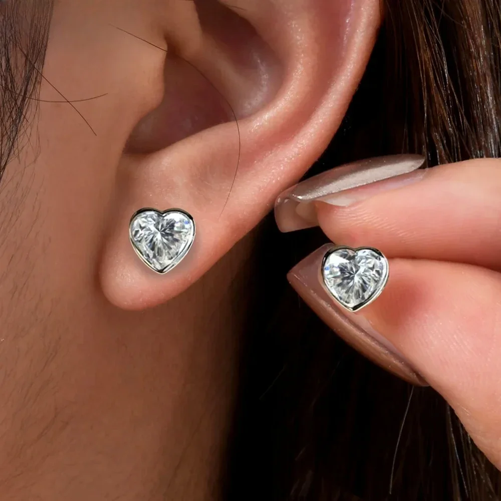 

Серьги-пусеты с муассанитом 5 мм в форме сердца, 100% серебро S925, имитация бриллиантов, для женщин, свадебные, изысканные ювелирные изделия, подарок
