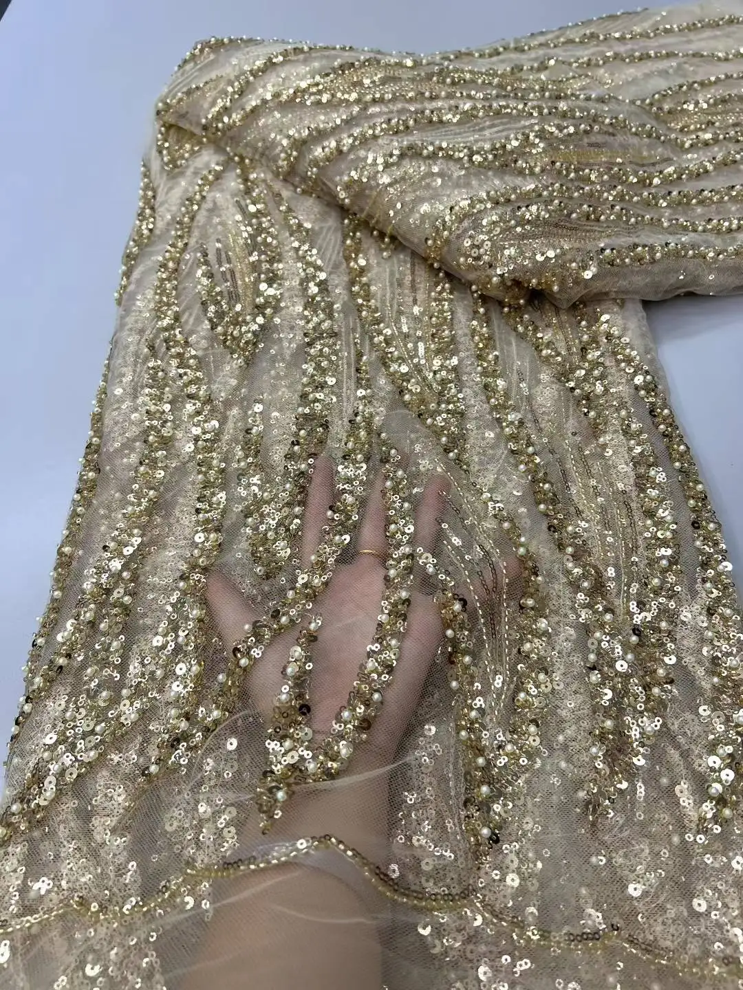 

Fashion French Mesh Beaded Embroidery groom Lace Fabric With Sequins African Nigerian Fabric For Wedding Dress Women Sewing
