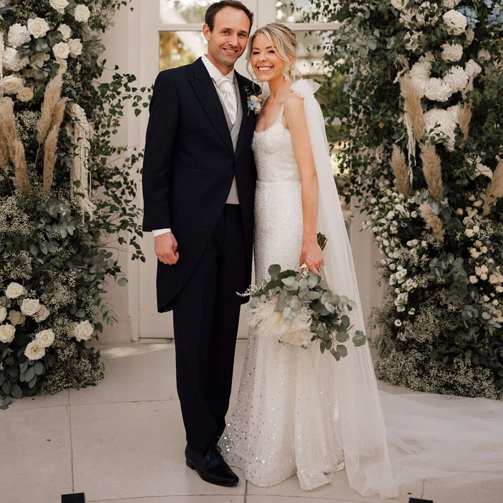 Vestido de novia de sirena con lentejuelas brillantes, traje de novia con lazo desmontable, con alas de tul, adornado con cuentas