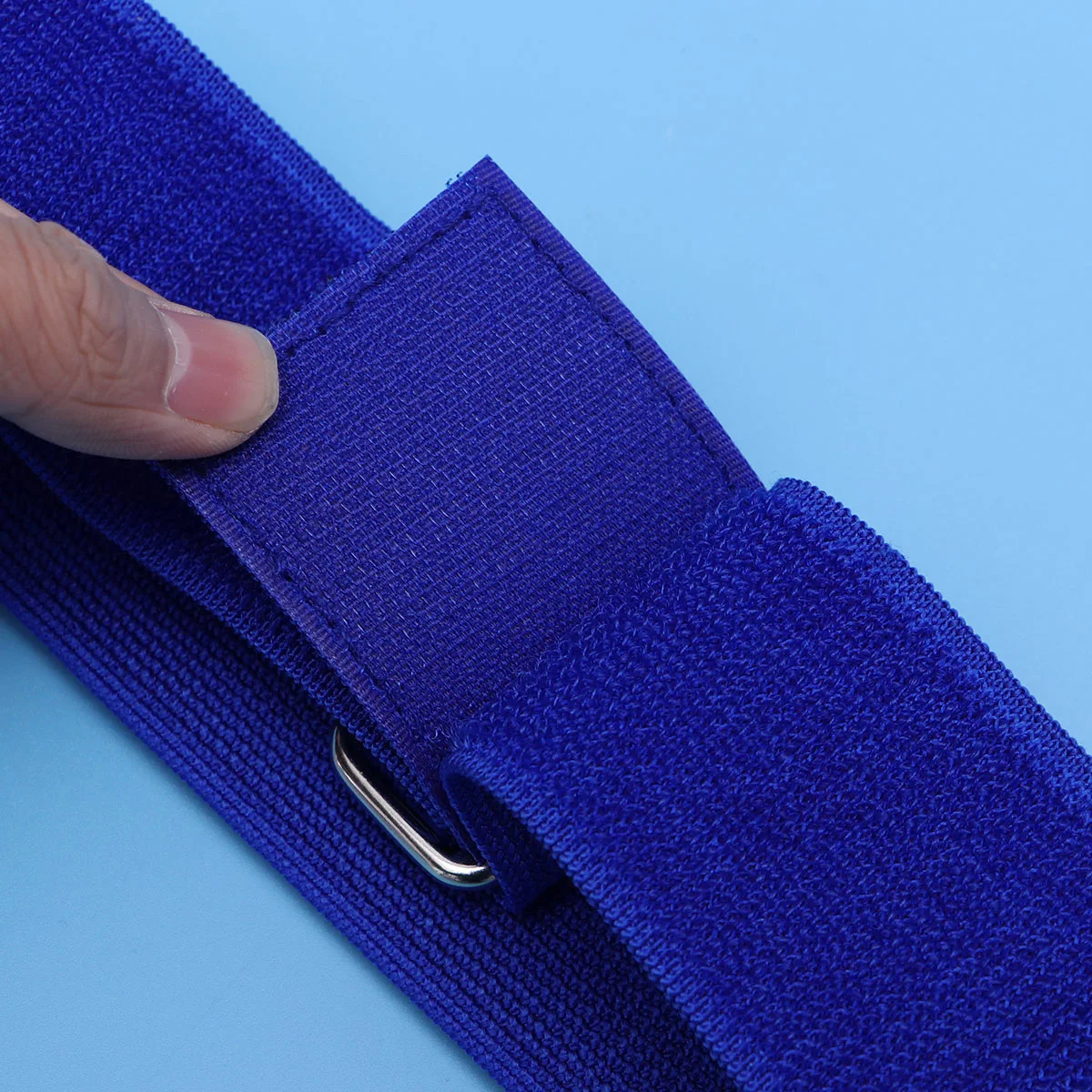

2Pcs Kids Funny Belt Thick Oxford Cloth Colorful Toys Kindergarten Family Use Hand Eye Coordination Pull Tails Game