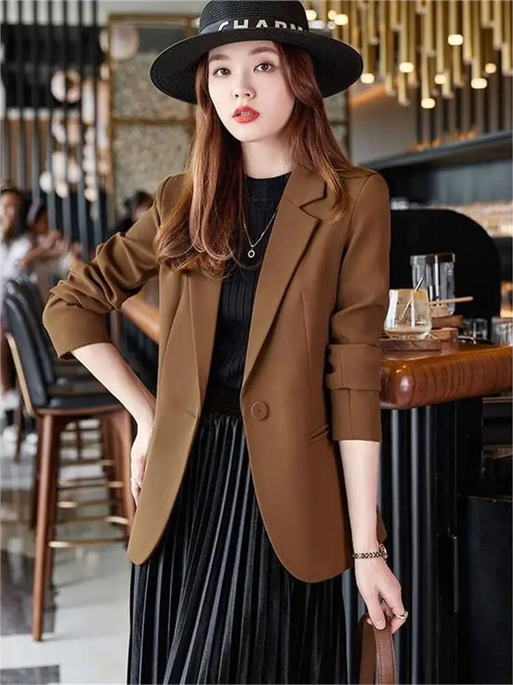 

Slim Fit Повседневный костюм Bla Jaet для женщин Ele ort Sle Кофейный цвет Новый 2025 Высококачественная офисная одежда Китайский бренд