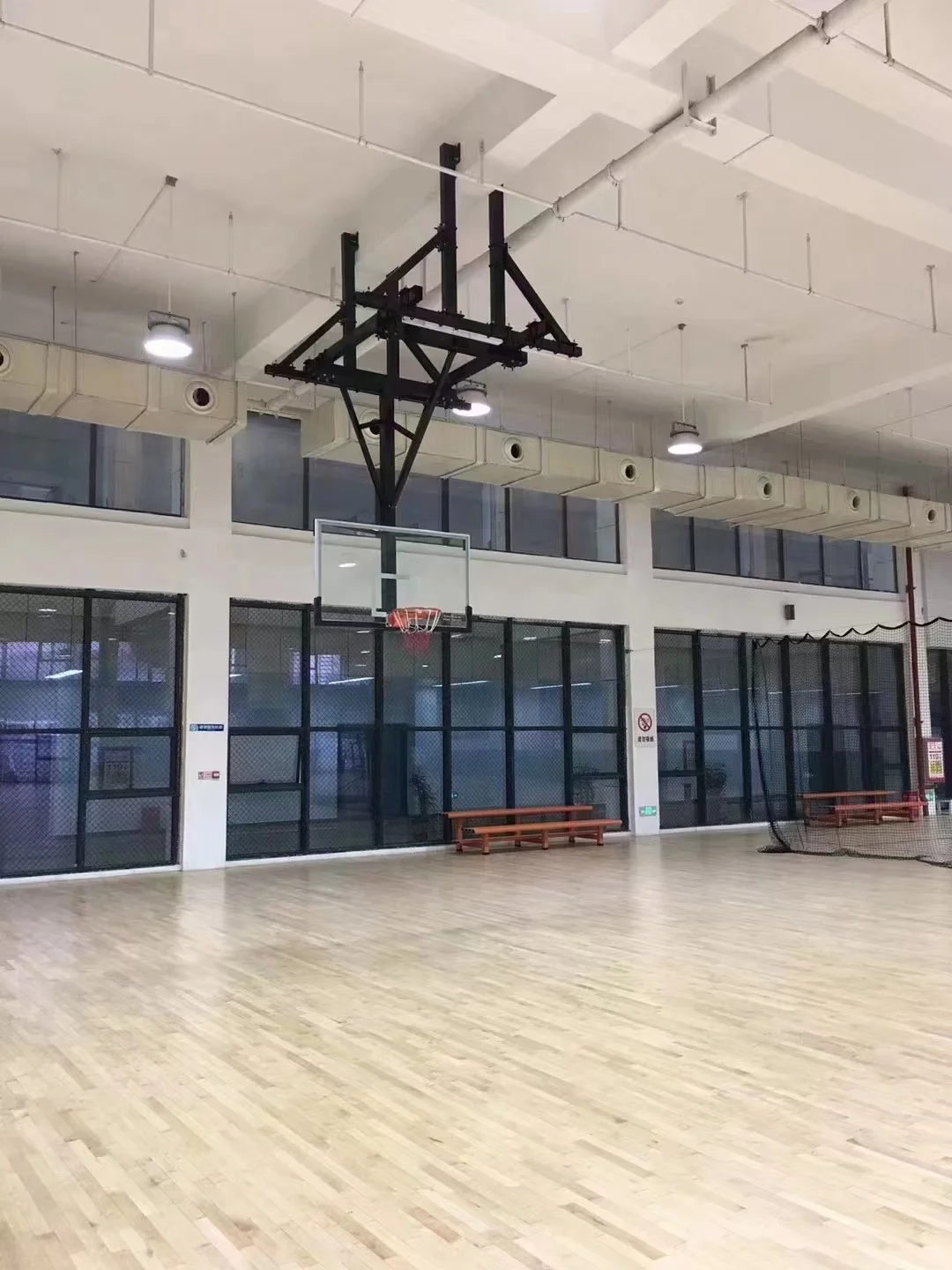 حامل كرة السلة المثبت على الحائط، عمود كرة السلة للبيع