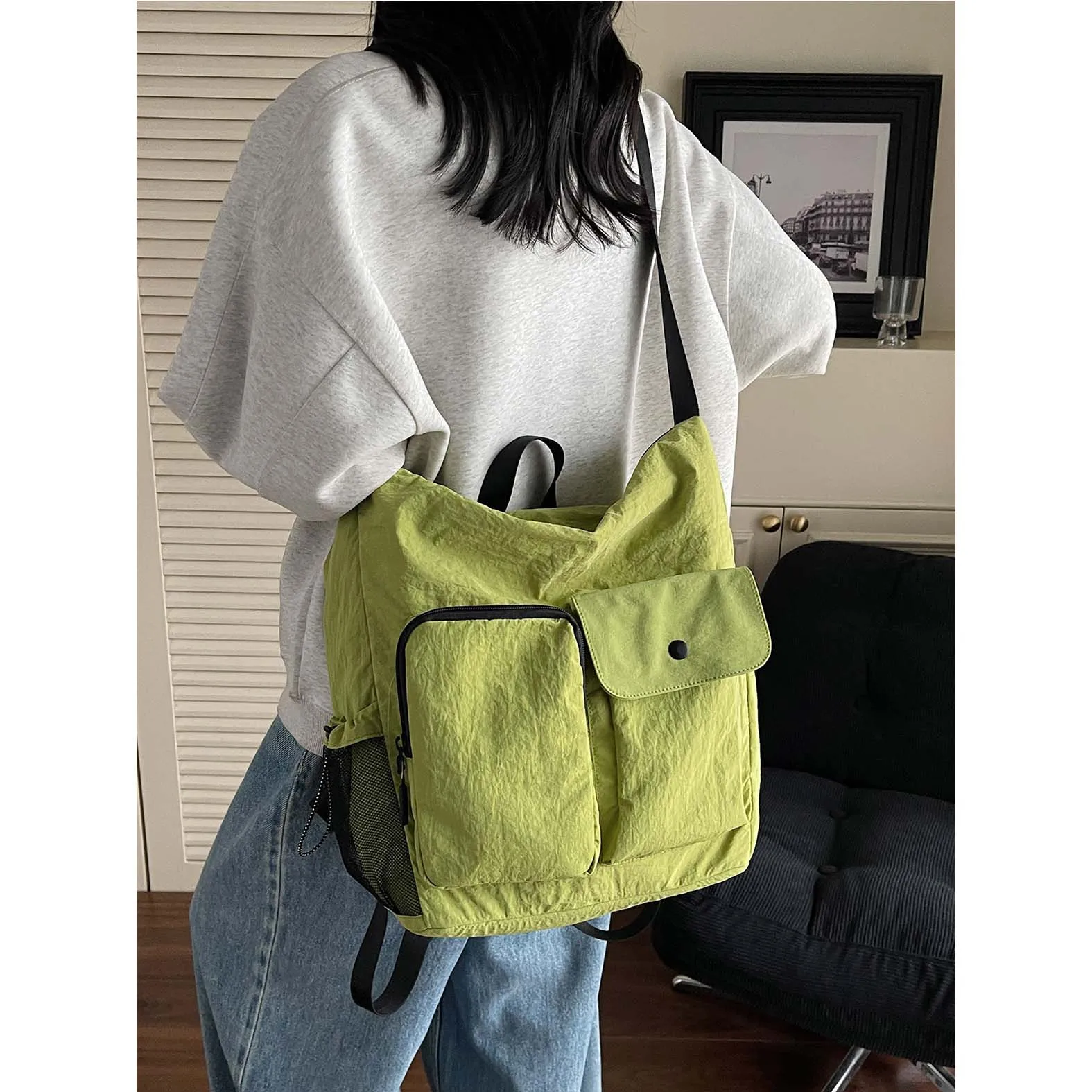 

Large capacity lazy style crossbody bag for men, Japanese style simple canvas bag, personalized student class bag, new shoulder