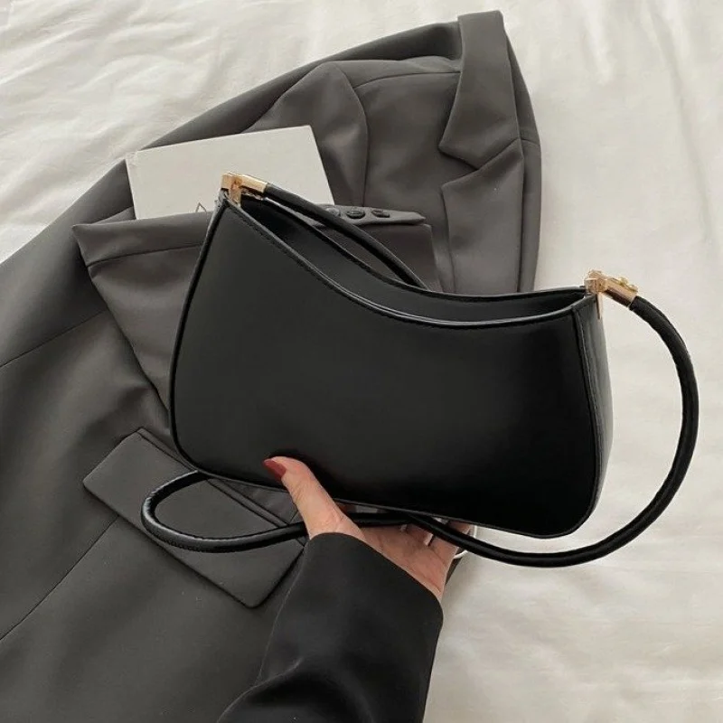 

High-End Luxury Brand Leather Women's Handbag Elegant Crossbody Elegant Finish Trendy Design Vintage Daily Commuter Bag​