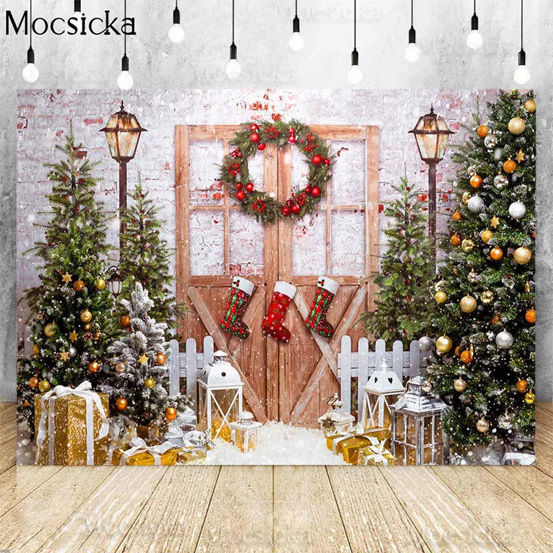 Christmas Tree Photography Backdrops Wooden Door Red Socks Winter Snow Kids Family Portrait Photo Background Studio Photocall