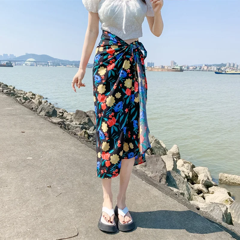 New Women Summer One-piece type Beach Skirt Fashion Irregular Design Print Lace-up Dress Bohemian Holiday Multi Purpose Dress