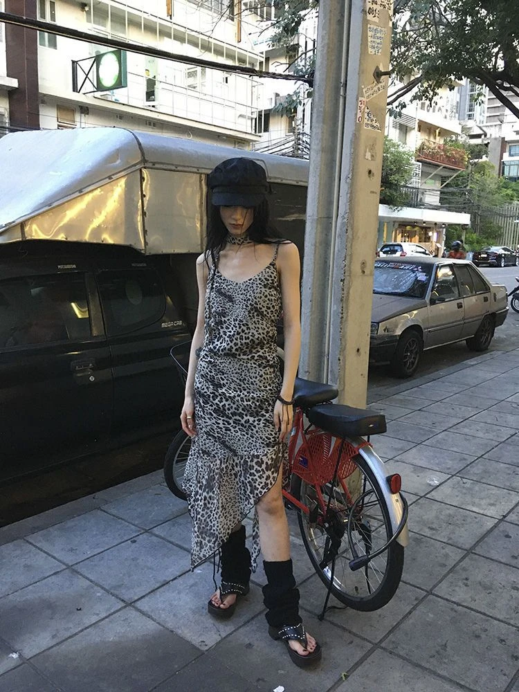 Vestido Retro con estampado de leopardo para mujer, Vestidos irregulares ajustados sin mangas de verano 2025, Vestidos de calle Y2k con espalda descubierta