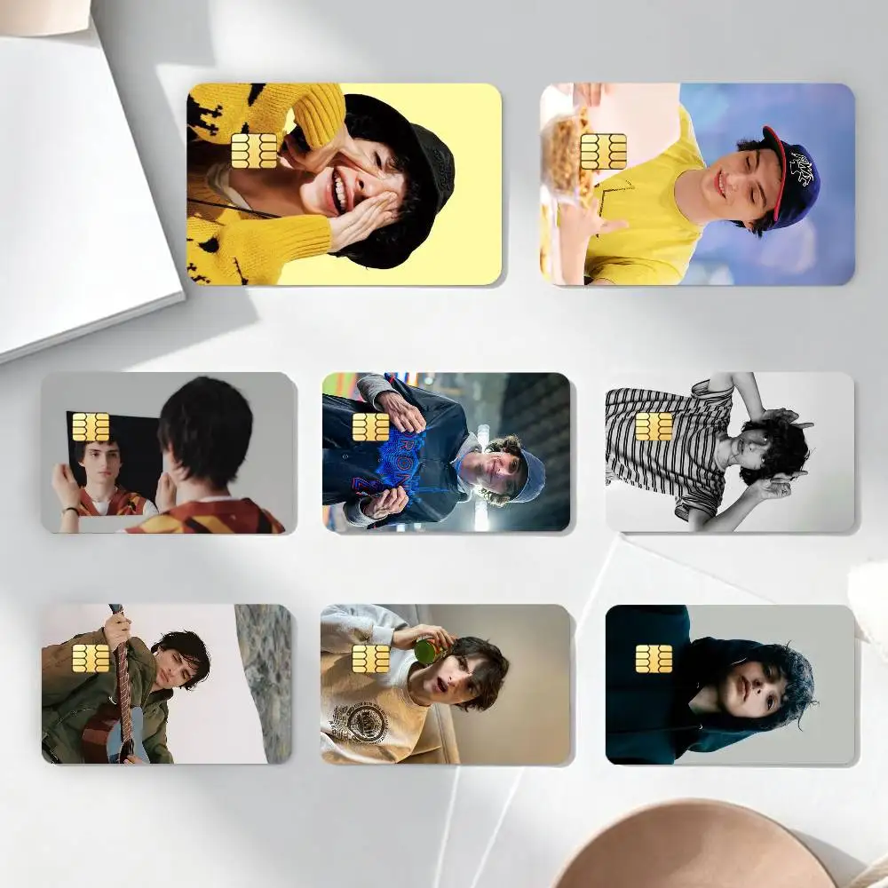 

finnS-N Young Actor W-wolfhard Credit Card HD Stickers Game Card Decal Card Matte Film Skin Small Chip Waterproof Sticker