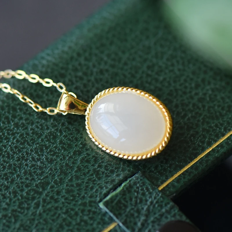 Ancient inlaid gold silk jade white jade egg surface oval pendant fashion temperament versatile necklace jewelry