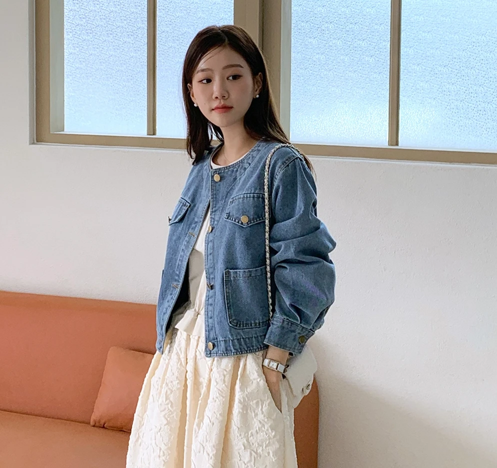 Botvotee Denim Jean Jacket for Women Vintage Pocket O Neck Long Sleeve Button Dowm Jeans Jackets Fall Spring Outwear