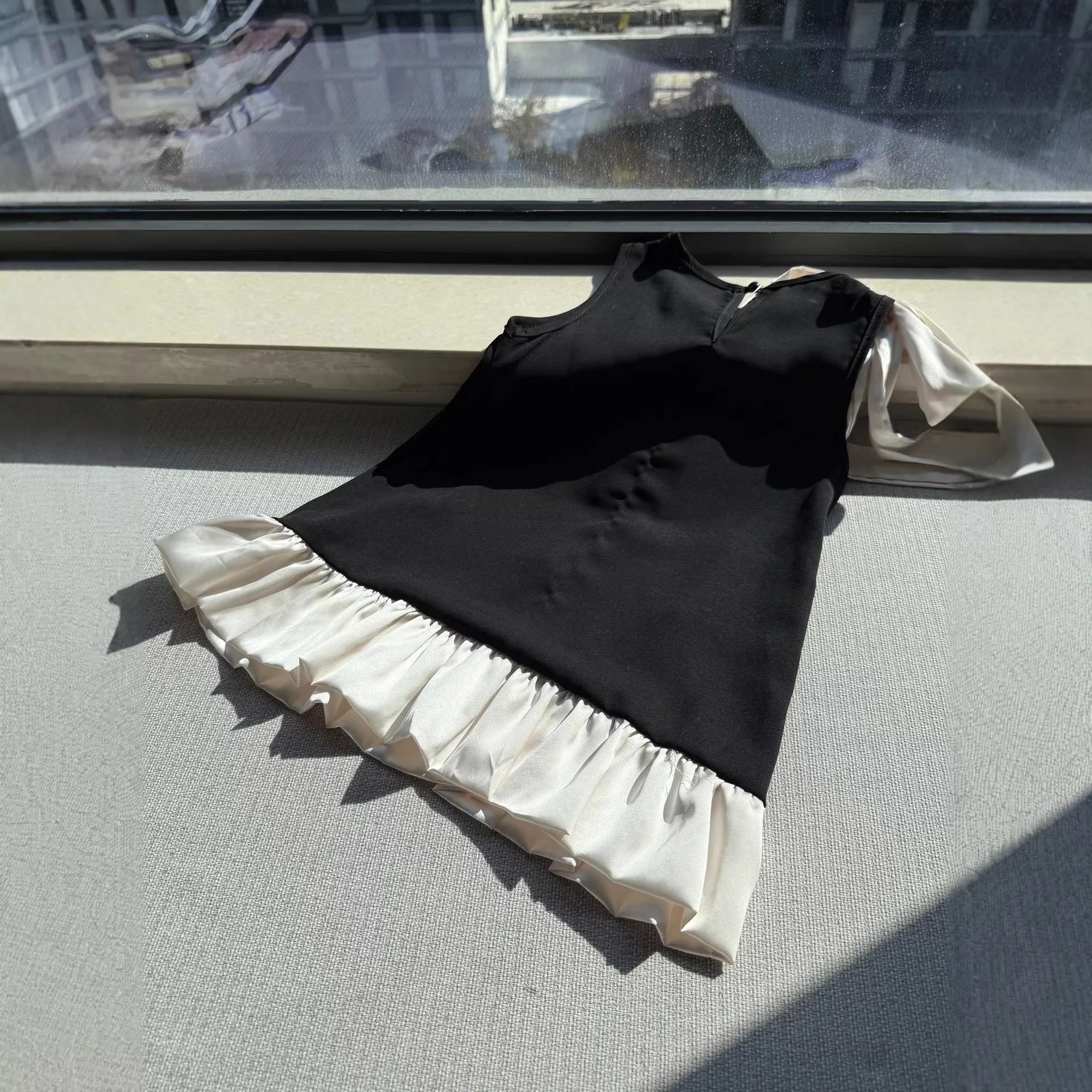 Girls Skirt 2026 Spring and Summer New Childrens Clothing Korean Style Girls Baby Temperament Pearl Bow Binding Sundress