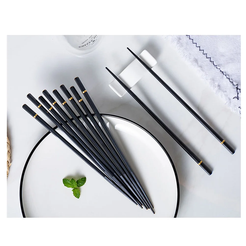 

5Pairs Smooth Finish Pointed Chopsticks Heat Resistant Comfortable Grip Excellent for Family Dining Gift Housewarming Present
