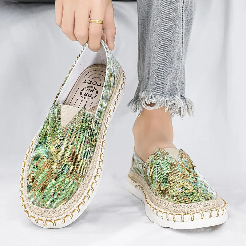

Flat Shoes for Men's 2026 Summer New Style One Foot Lazy Casual Shoe for Men's Embroidered Patterns Old Beijing Cloth Shoes Men