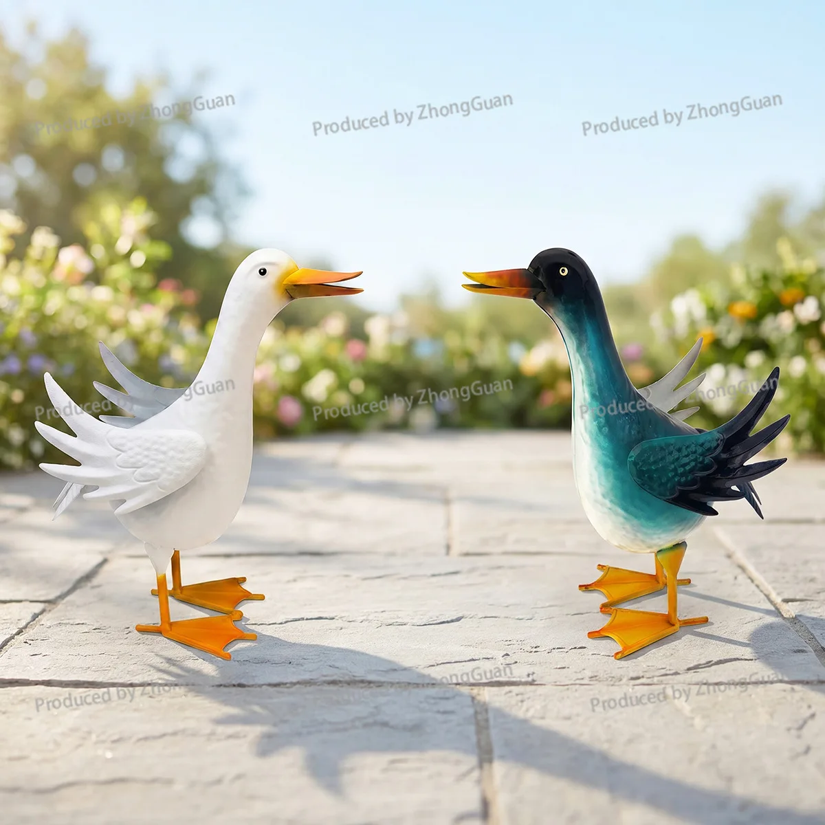 New Wrought Iron Three-dimensional Duck Sculpture Outdoor Courtyard Garden Lawn Terrace Ornament Simulation Animal Decoration