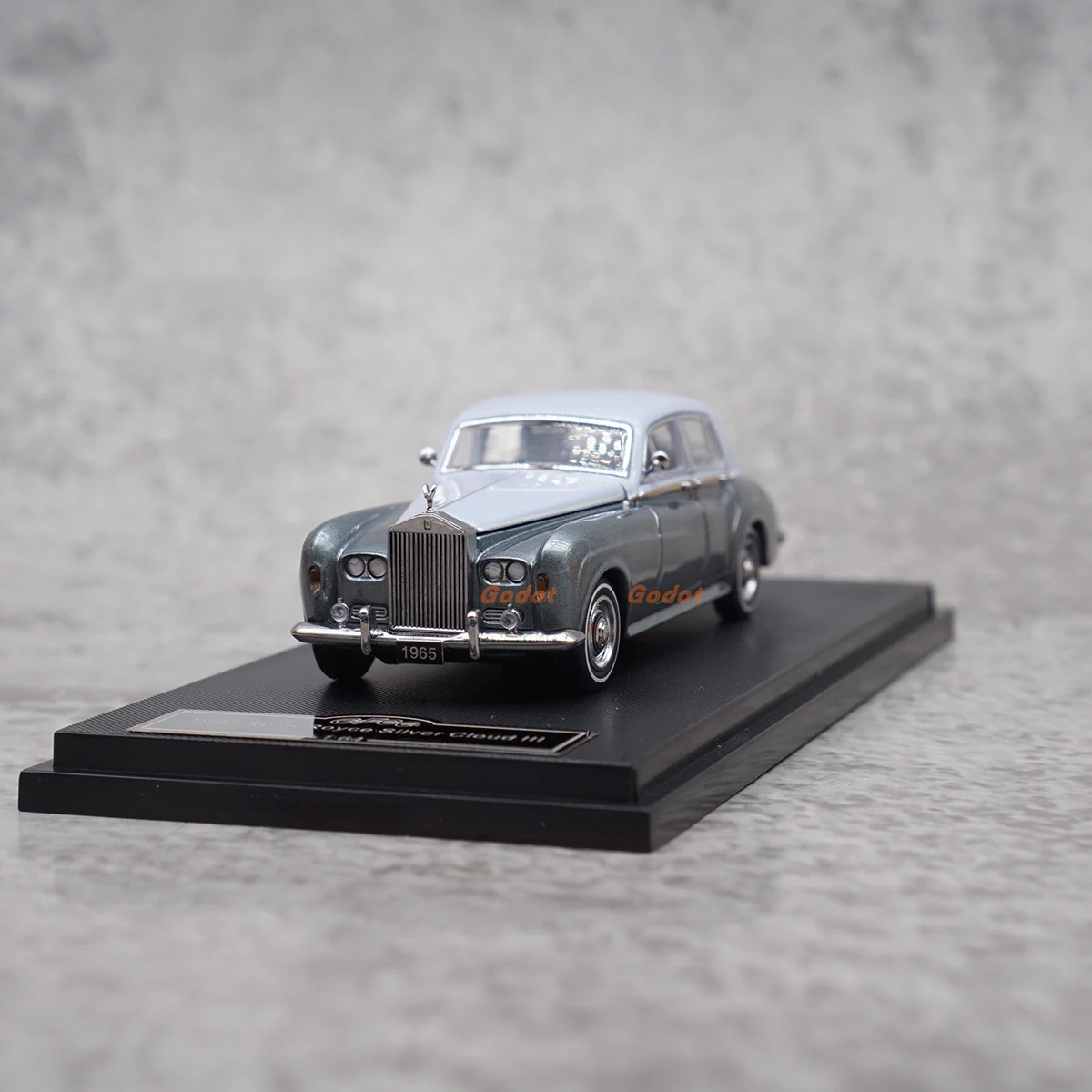 GFCC 1:64 Scale Diecast Alloy 1965 Rolls Royce Silver Cloud Toys