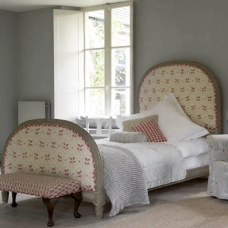 Retro Solid Wood Bed 1.2m Single Bed Printed Design 1.5m Double Bed for Bedroom Vintage Style Furniture