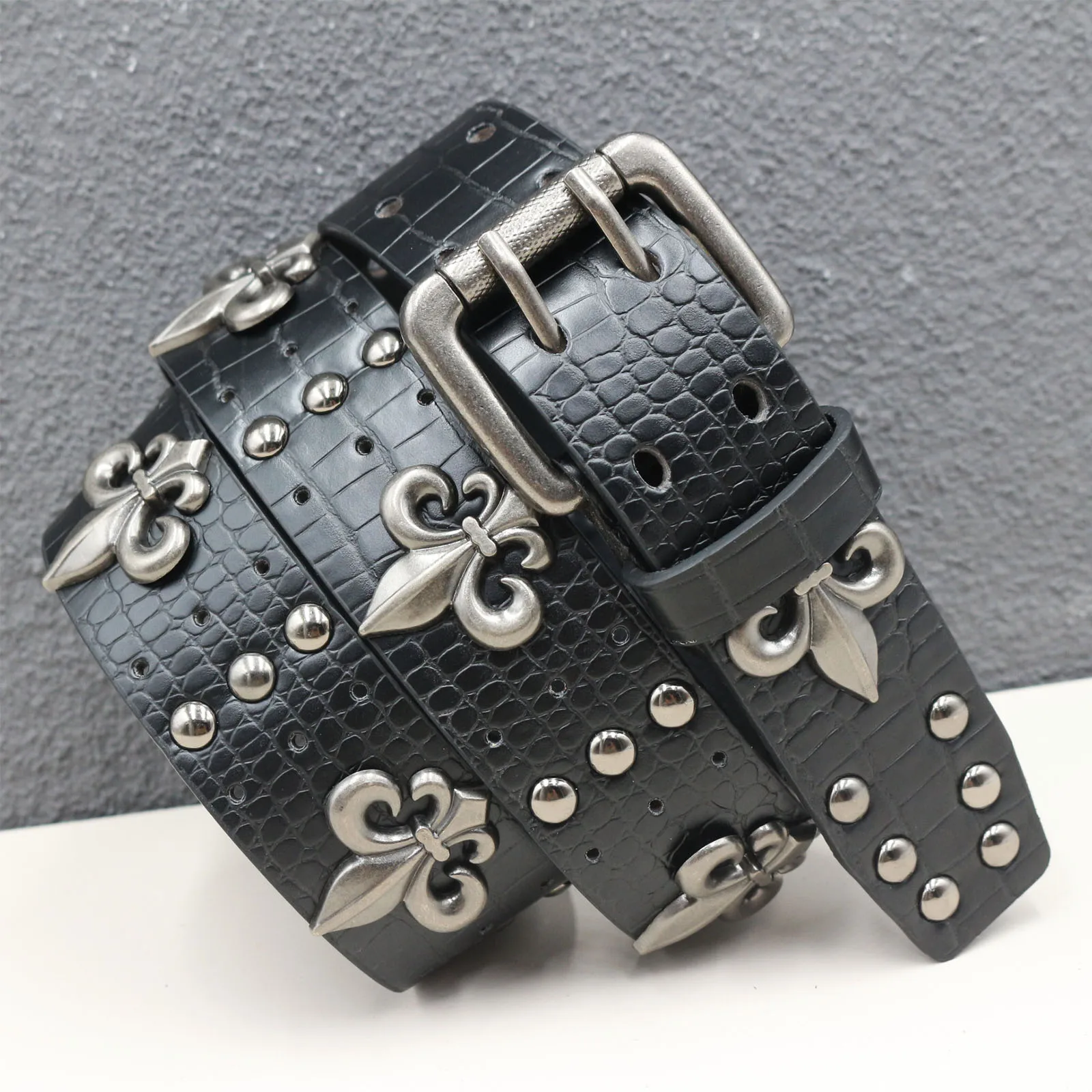 Double-needle buckle belt with heavy black crocodile pattern  Goth Skeleton Rivet Belt Trend Punk Hip-hop Belt Y2K Style Belt - view 4