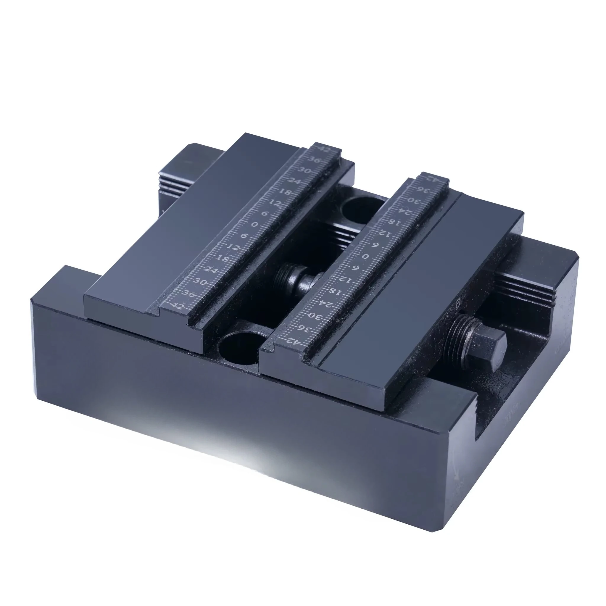 Universal Precision Vise, Self Centering Vise for CNC MachiningQuick Change Precision Fixture CNC Vise, Four Axis and Five Axis