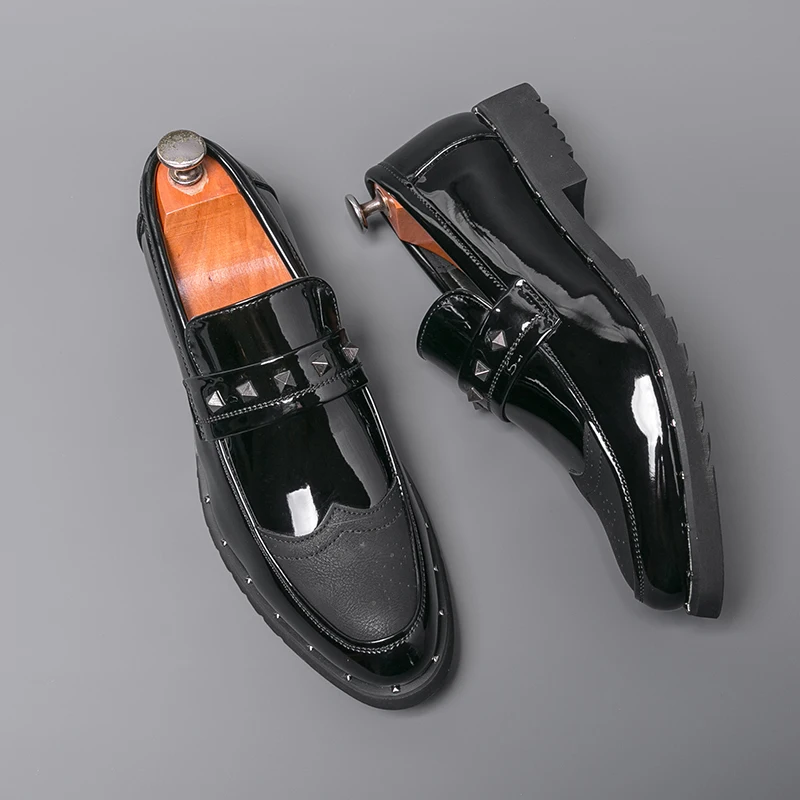 

Autumn British Style Versatile Fashion Korean Version Height-Increasing Patent Leather Glossy Trendy Men's Casual Slip-On Leathe