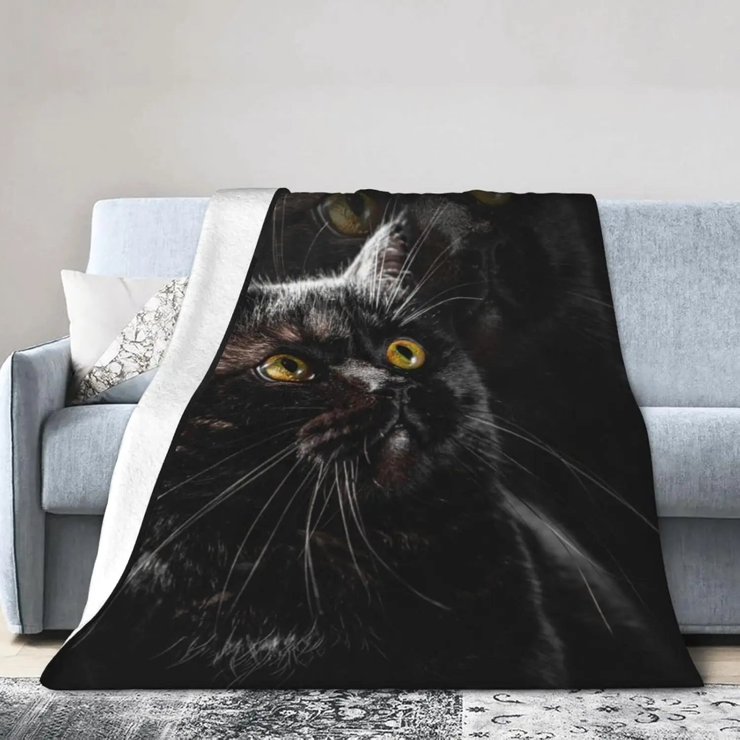 

Black Cat Throw Blanket Soft Cozy Plush Warm Fleece Blanket for Couch Bed A blanket suitable for cat lovers,soft and comfortable