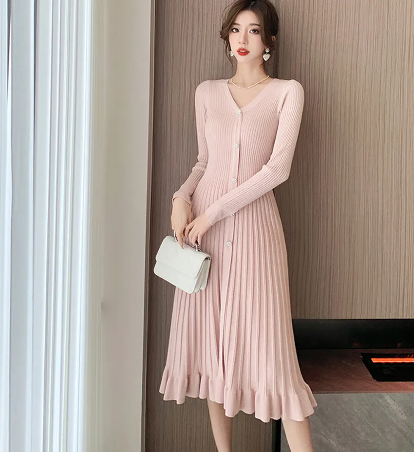 France New Autumn Winter Pink Knitted Pleated Midi Dress High Quality Women V Neck Diamonds Button Long Sleeve Sweater Vestidos