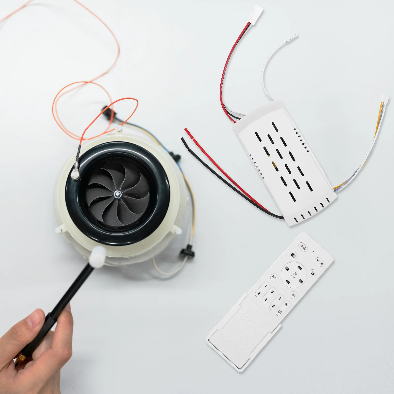 

1Set Ceiling Fan Wireless Remote Control Kit Universal Dc Motor Controller with Light Adjustment for Bedroom Living Room