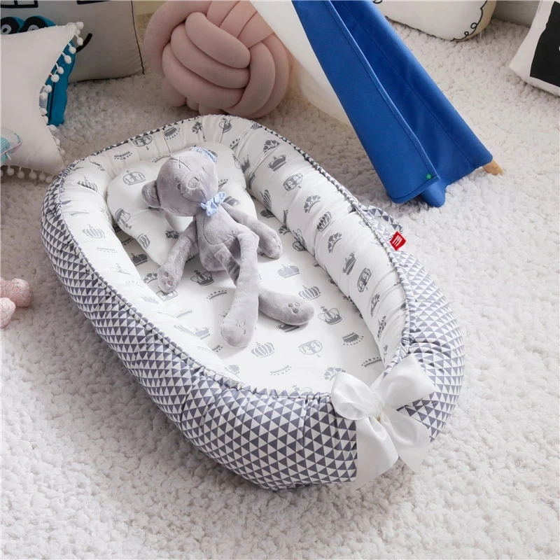 85*53cm Crib Bed with Pillow Portable Crib Travel Bed Baby Toddler Newborn Crib Cradle Bumper Cotton Cradle