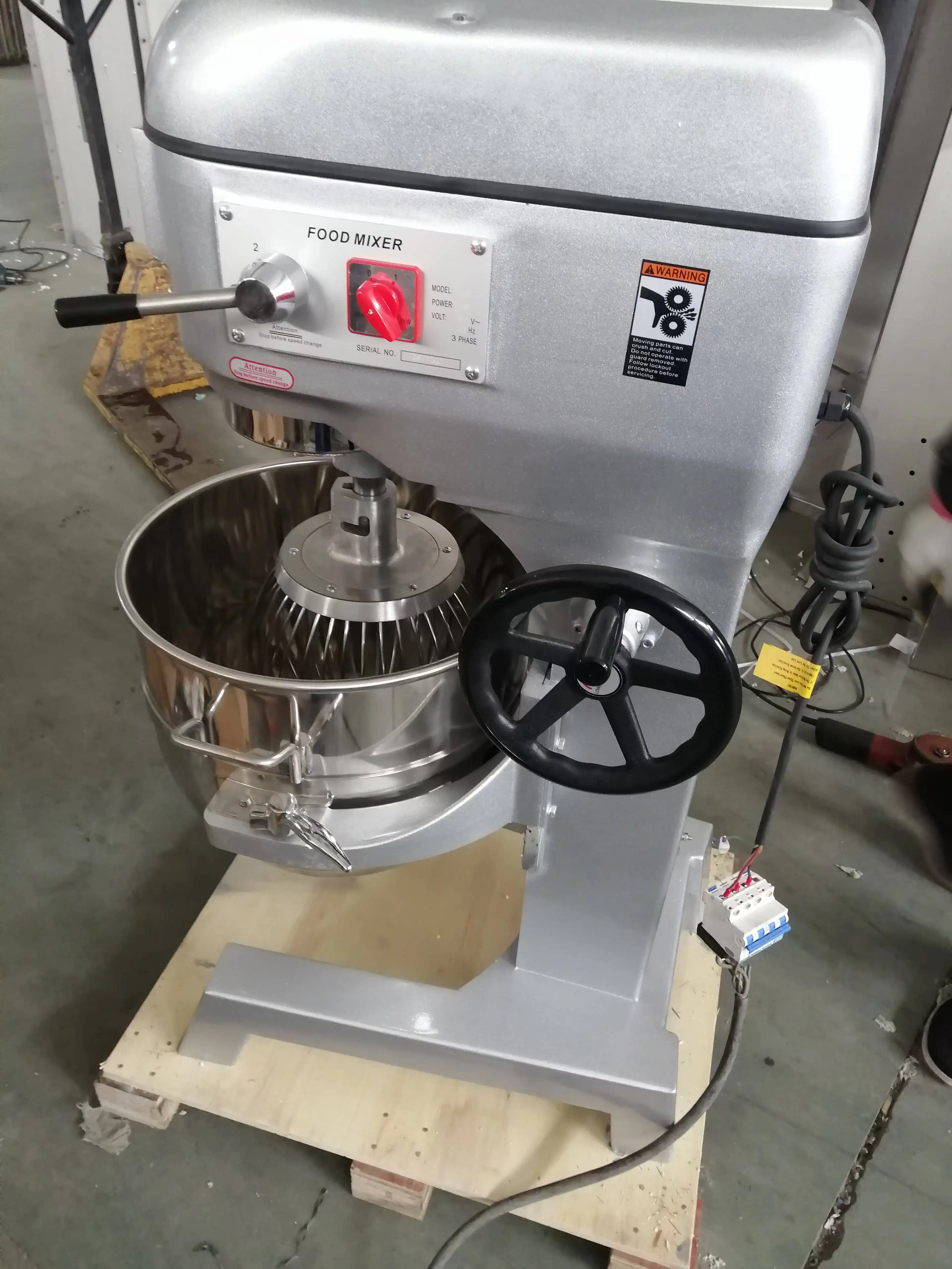 Large 80L 100L Egg Beater Dough Mixer Kneading Industrial Mixing Machine with Automatic Bowl Lift