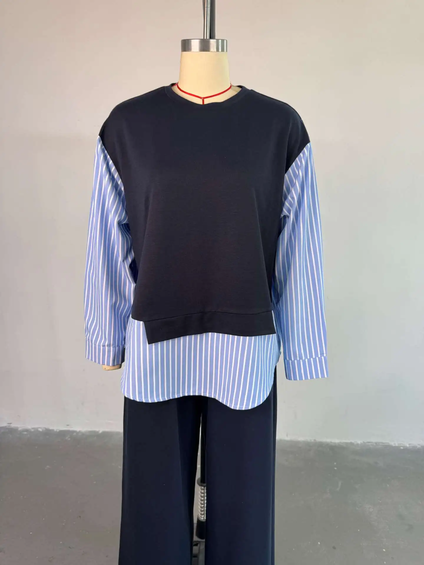 

2 Piece African Clothes for Women Summer Fashion African Short Sleeve V-neck Top Long Pant Matching Sets Dashiki Africa Clothing