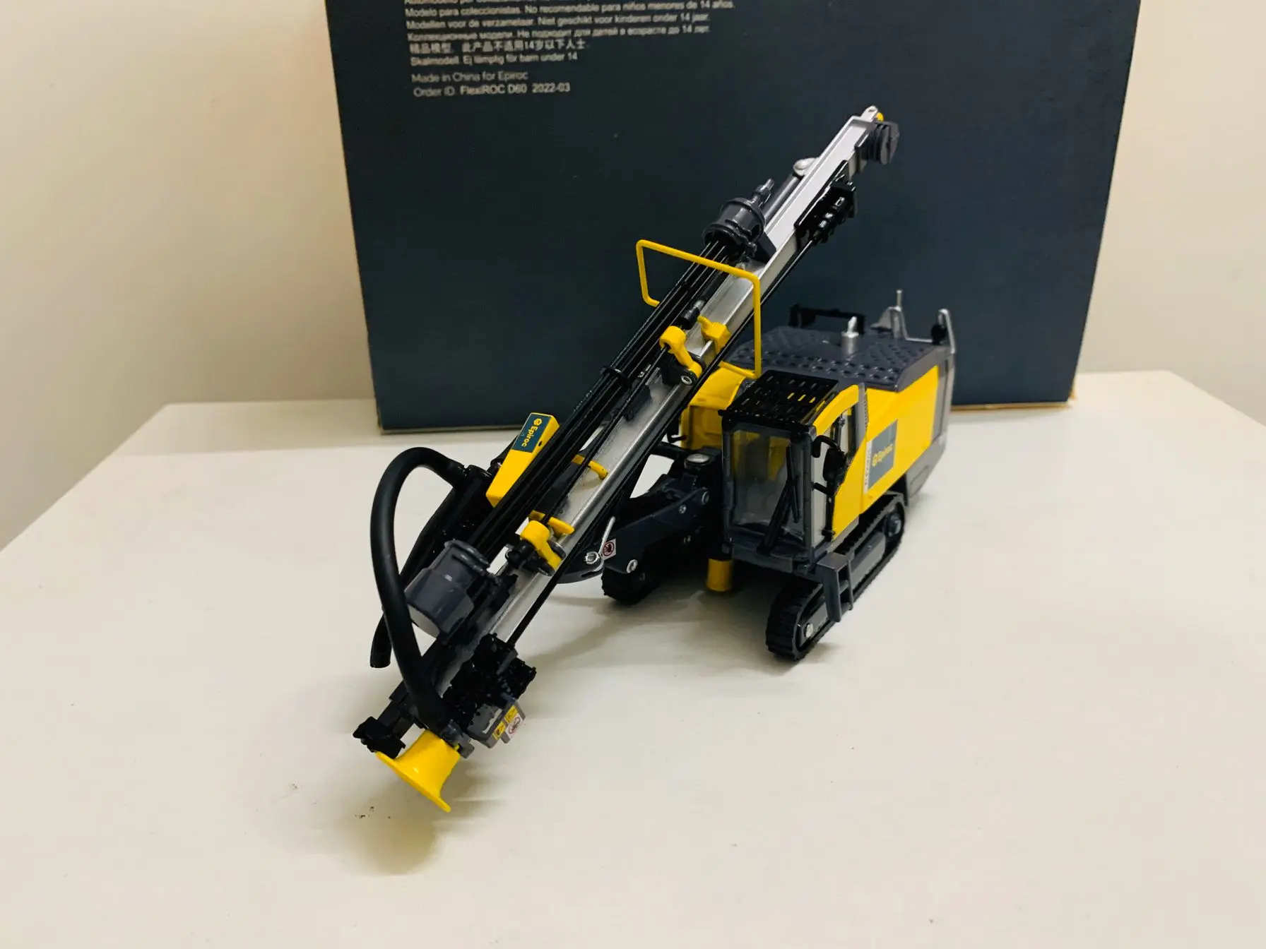 Todos!!!! Epiroc Fliroc D60 Rock Drilling Rig, Escala 1:50, Novo Modelo