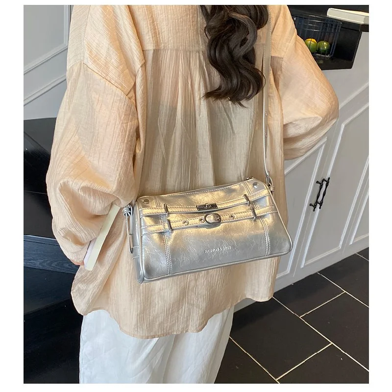 

Модная женская сумка через плечо из тонкой кожи. Модная, знаменитая, прочная, просторная, повседневная. ​