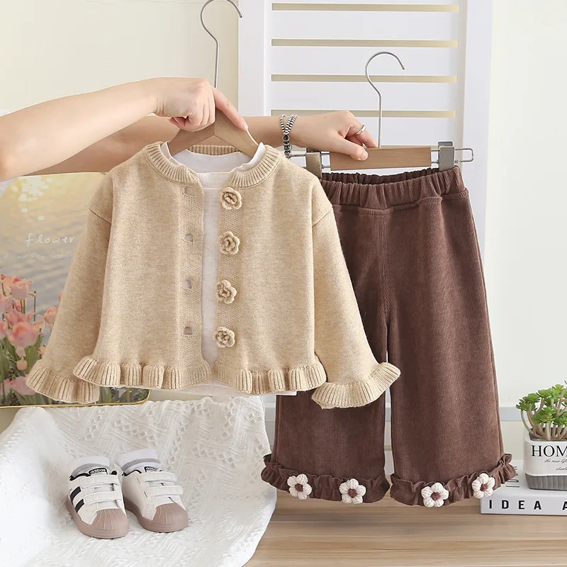 Girls' Autumn Outfit Set New Fashionable Spring and Autumn Four-Flower Sweater Three-Piece Set for Baby Girls
