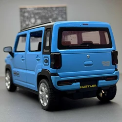 1:22 SUZUKI HUSTLER SUV aluminiowy Model samochodu Diecasts metalowe samochody terenowe Model dźwięk i światło symulacja zabawki dla dzieci