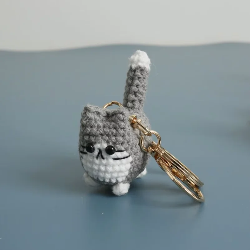 Multi-color Handmaking Crochet Kitten Keyrings Knitting Cartoon Handwoven Cat Pendant Kawaii Animal Cat Key Chain Backpack