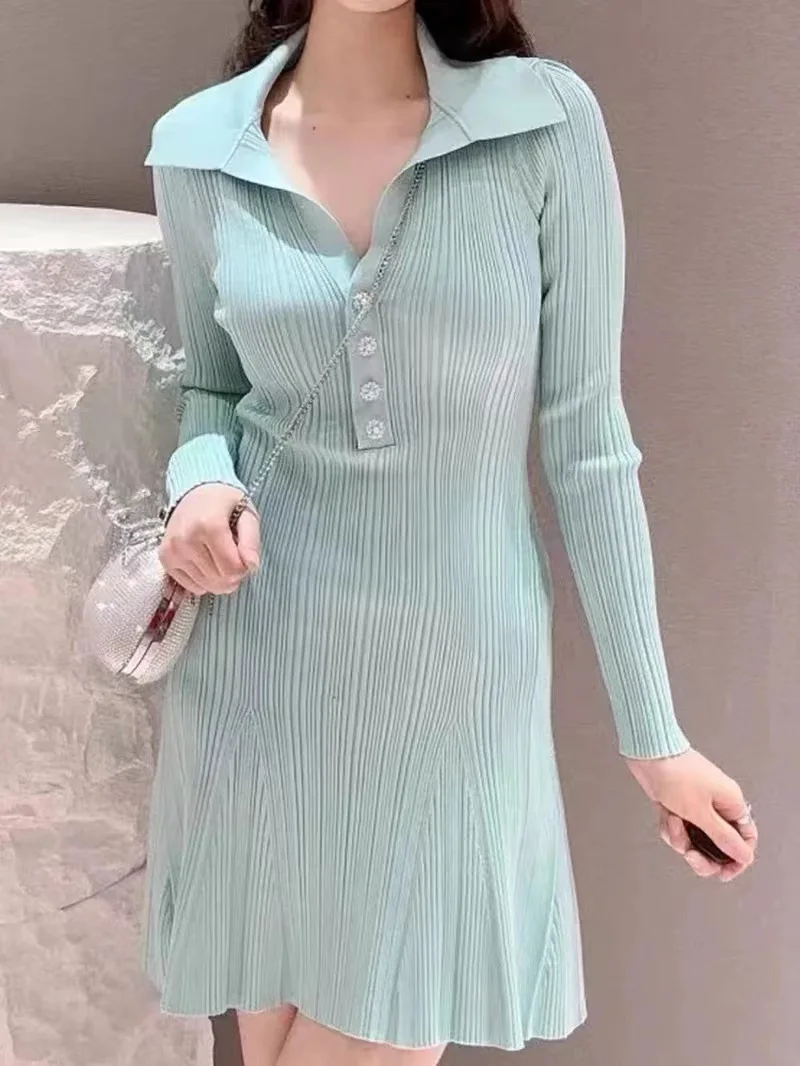 

Women Green Knitted Dress Diamond Buttons V-Neck Long Sleeve Solid Color Slim Summer 2024 Mini Robe