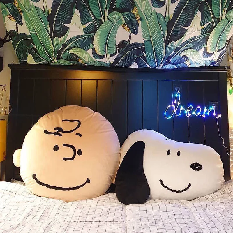 

Animated Character Ins Girly Heart Cute Cartoon Snoopy Charlie Car Sofa Bedside Cushion Lazy Pillow Room Decoration Decoration